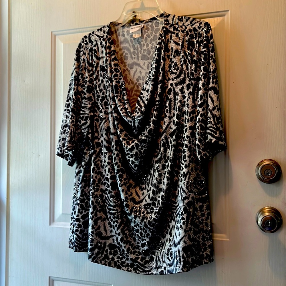 BonWorth dressy sparkle top